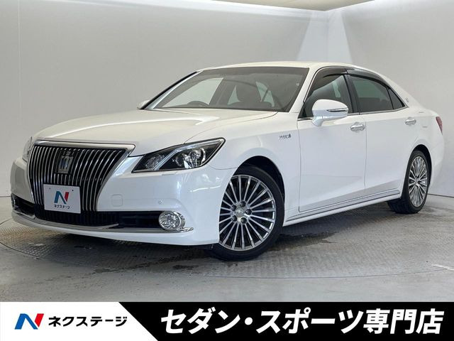トヨタ クラウンマジェスタ 