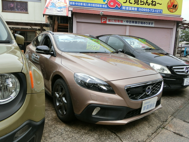 ボルボ V40クロスカントリー 