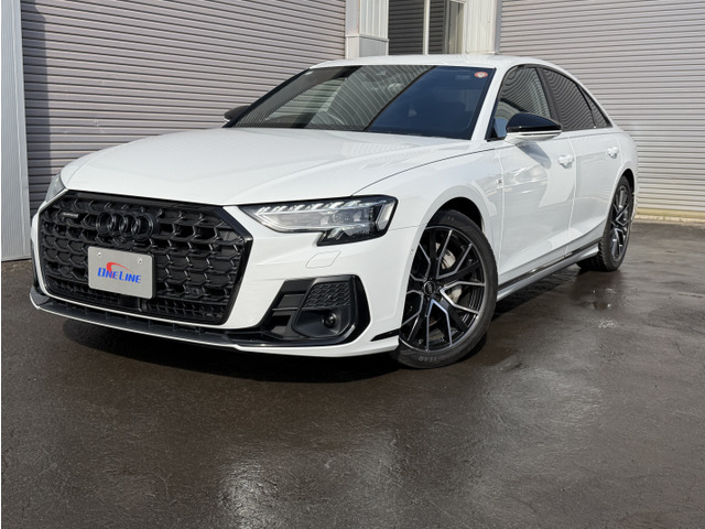 アウディ A8 