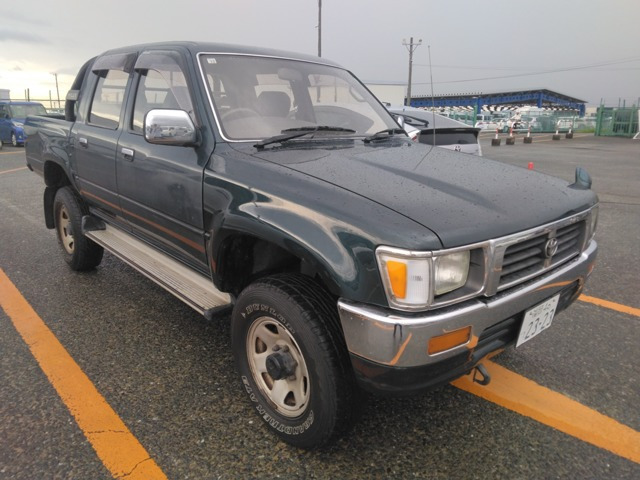 トヨタ ハイラックス 