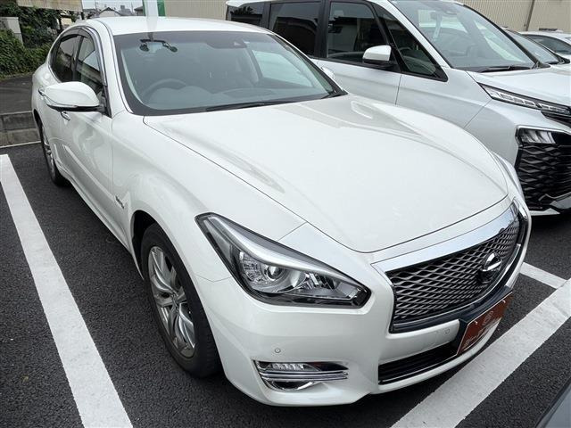 日産 フーガハイブリッド 