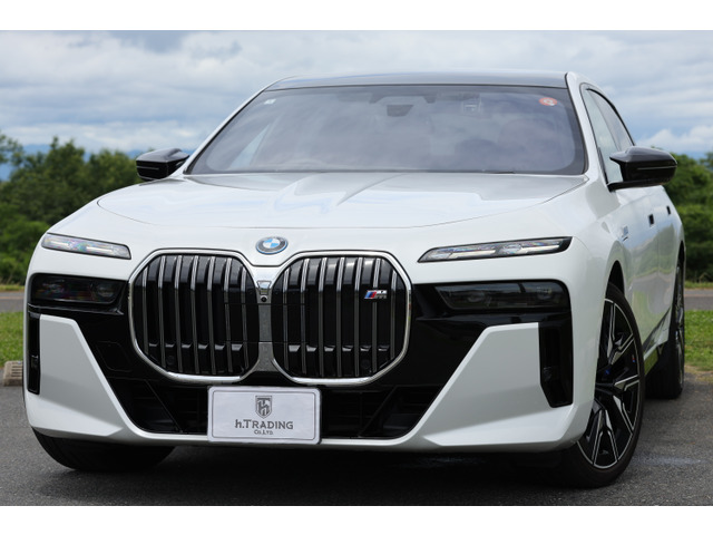 BMW i7 