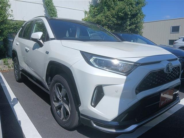 トヨタ RAV4 PHV 
