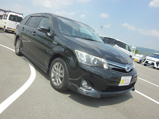 トヨタ カローラフィールダー 