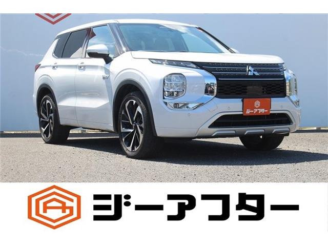 三菱 アウトランダー 
