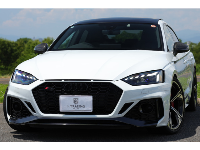 アウディ RS5スポーツバック 