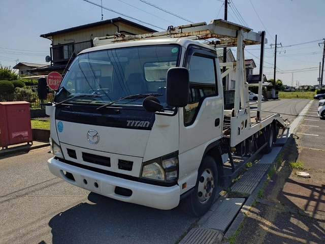 マツダ タイタン 