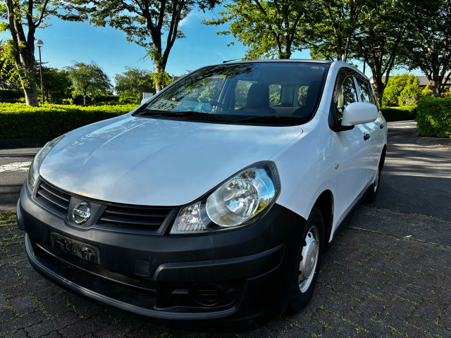 日産 AD 