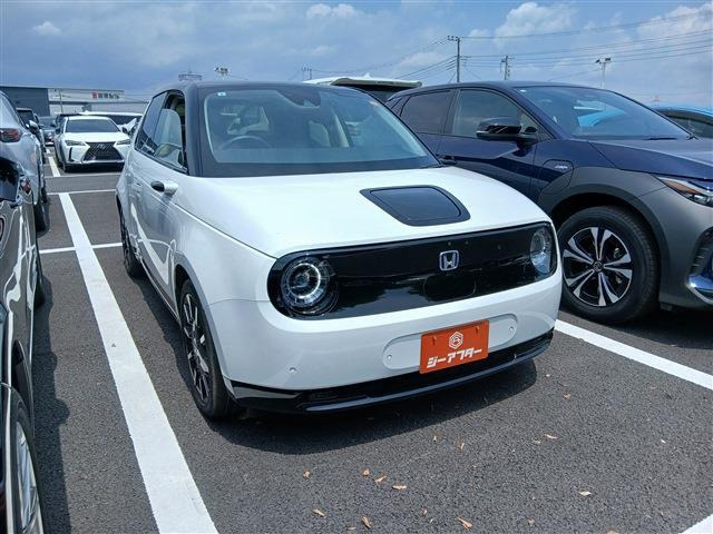 ホンダ Honda e 