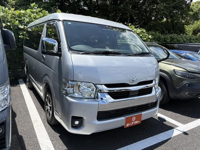 トヨタ ハイエース 