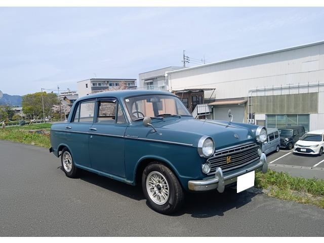 日産 ダットサンブルーバード 