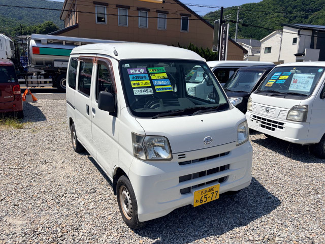 ダイハツ ハイゼットカーゴ 
