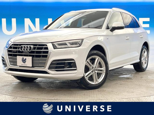 アウディ Q5 