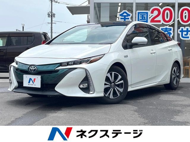 トヨタ プリウスPHV 