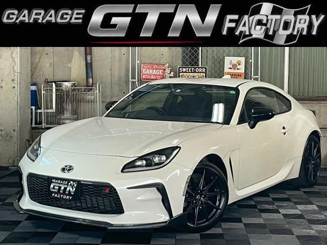 トヨタ GR86 