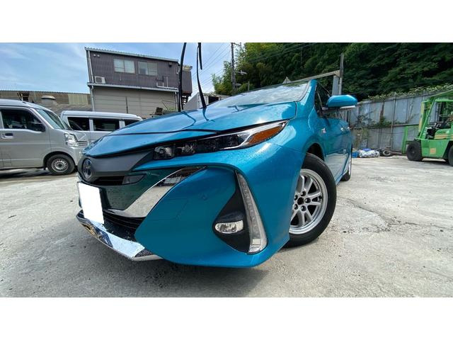 トヨタ プリウスPHV 