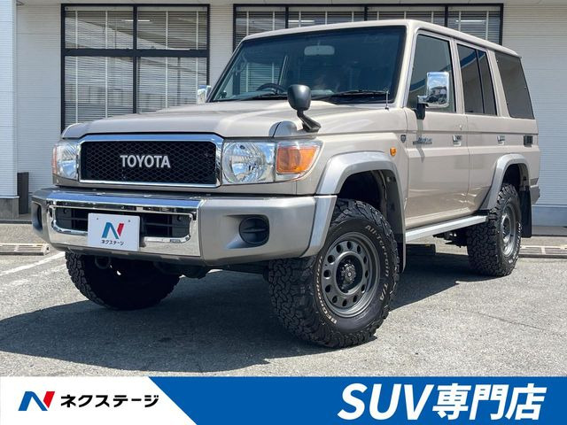 トヨタ ランドクルーザー70 