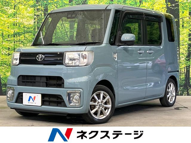 トヨタ ピクシスメガ 