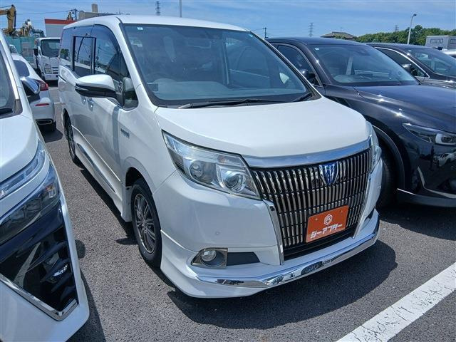 トヨタ エスクァイアハイブリッド 