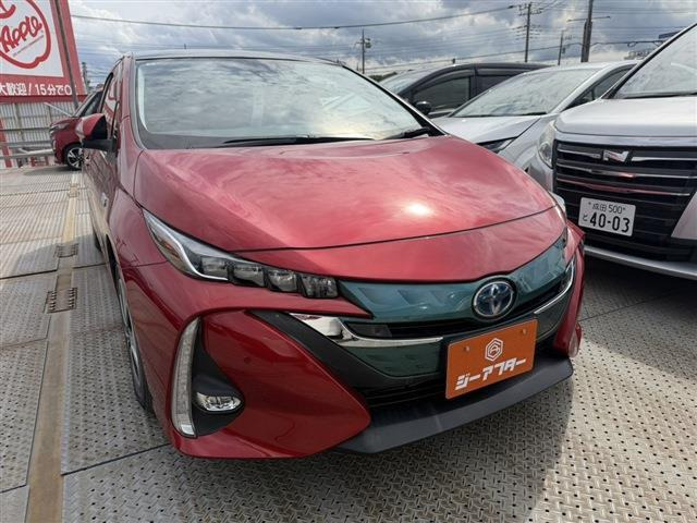 トヨタ プリウスPHV 