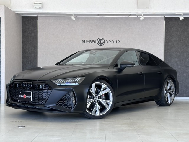 アウディ RS7スポーツバッグ 