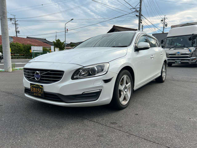 ボルボ V60 