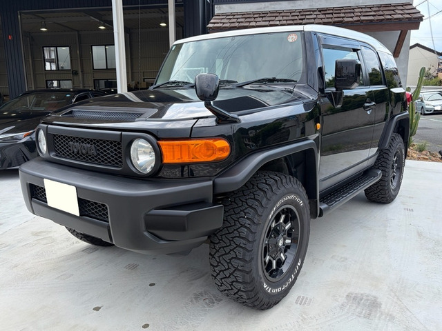 トヨタ FJクルーザー 