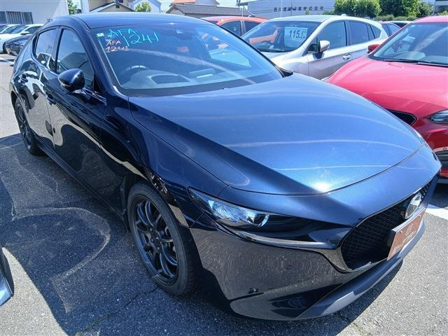 マツダ MAZDA3ファストバック 
