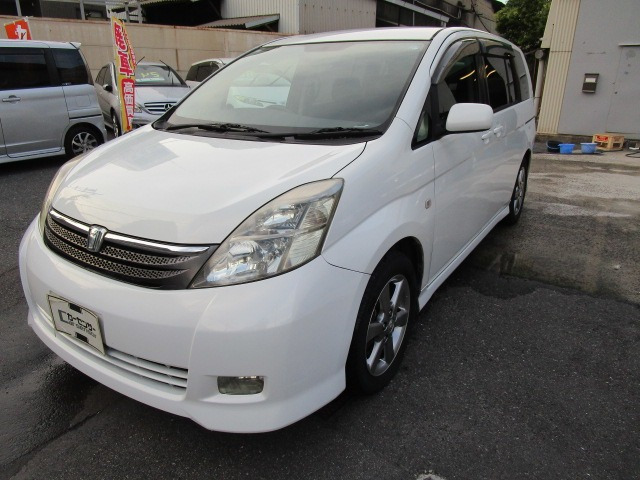 トヨタ アイシス 