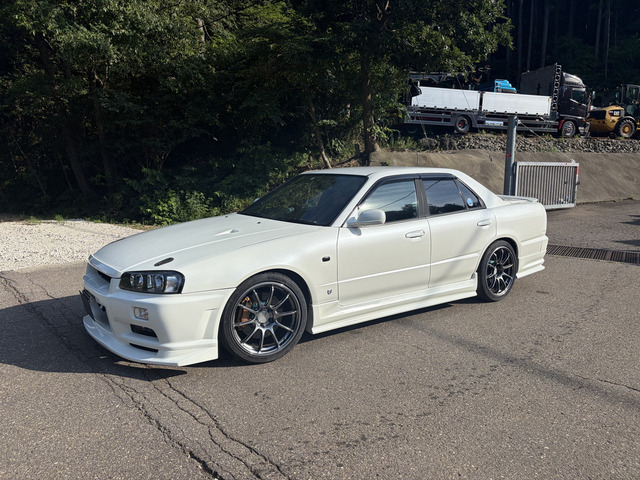 日産 スカイライン 