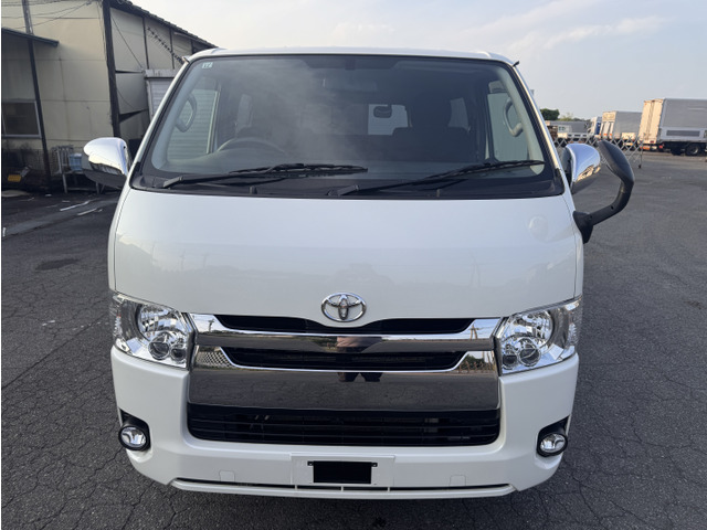 トヨタ ハイエースバン 