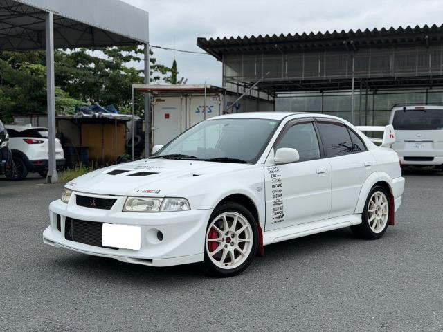 三菱 ランサーエボリューション 