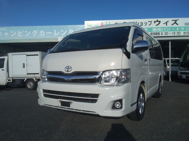トヨタ ハイエース 