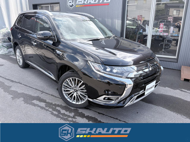 三菱 アウトランダーPHEV 