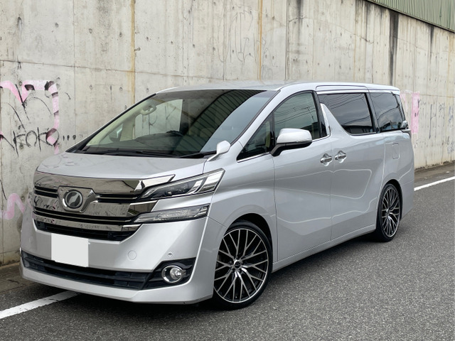 トヨタ ヴェルファイア 