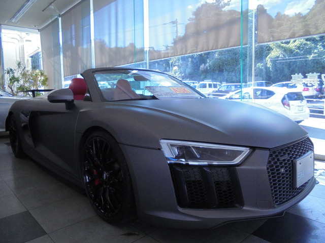 アウディ R8 