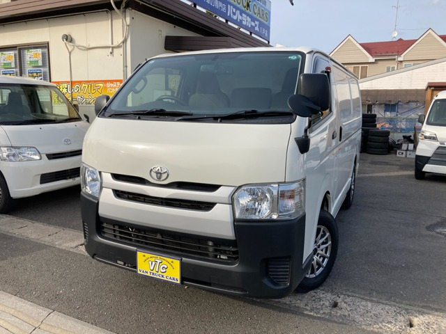 トヨタ ハイエースバン 