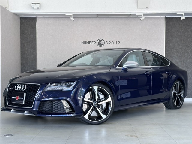 アウディ RS7スポーツバッグ 