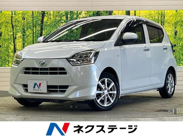 ダイハツ ミライース 