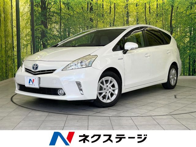 トヨタ プリウスα 