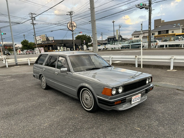 日産 グロリアバン 