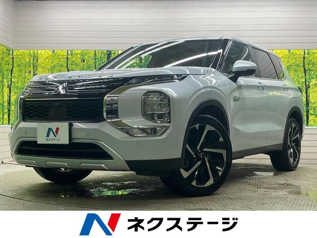 三菱 アウトランダーPHEV 