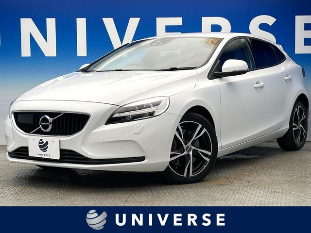 ボルボ V40 