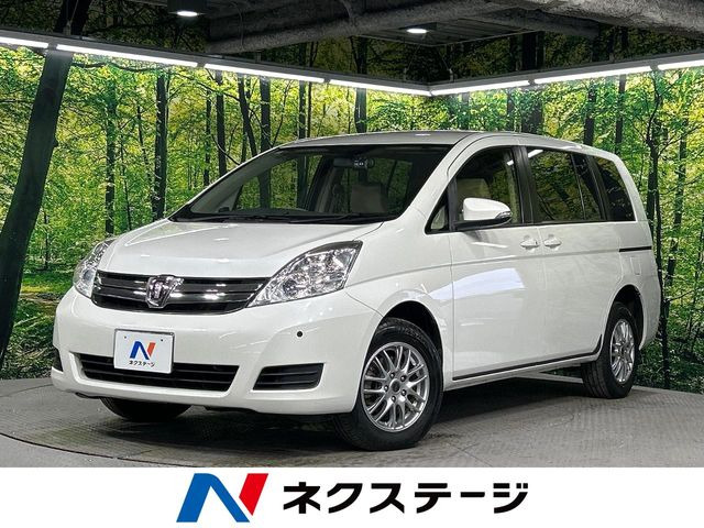 トヨタ アイシス 