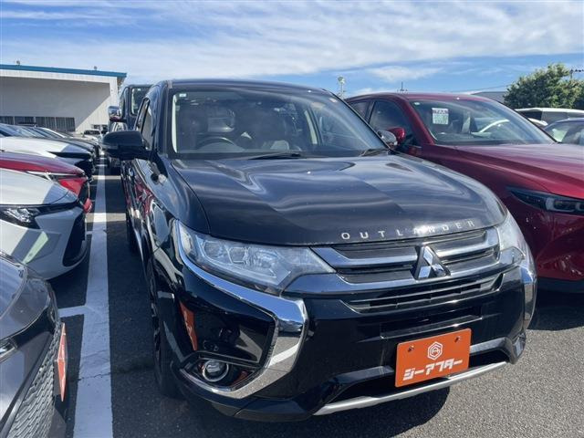 三菱 アウトランダーPHEV 