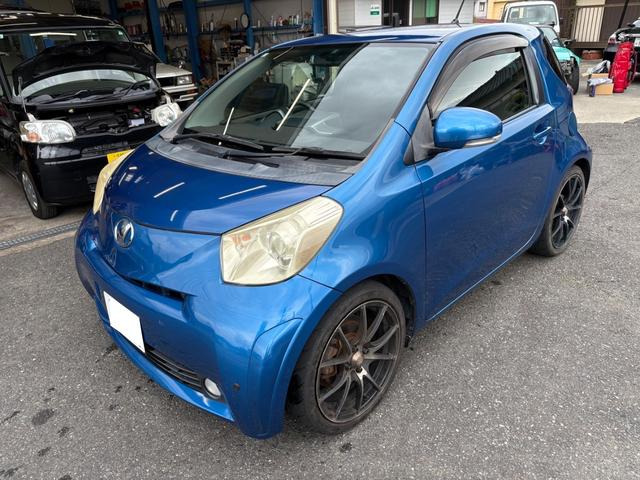 トヨタ iQ 