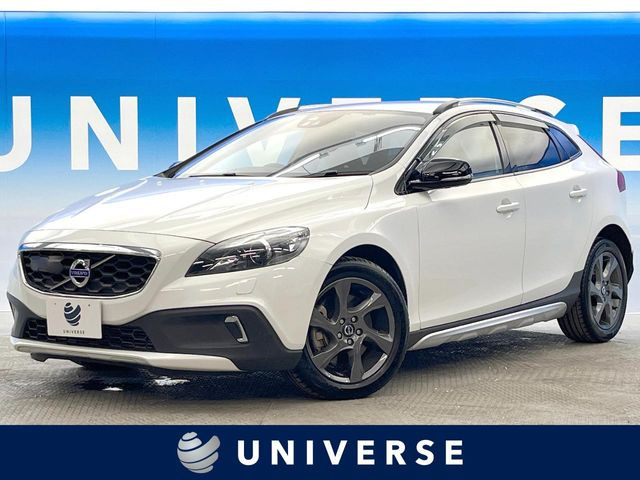 ボルボ V40クロスカントリー 