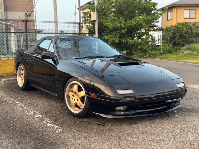 マツダ サバンナRX-7カブリオレ 