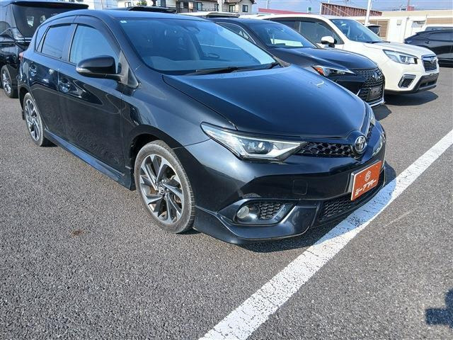 トヨタ オーリス 