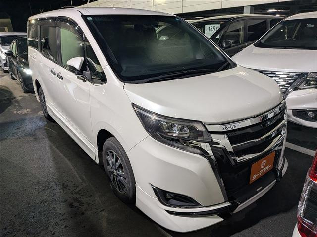トヨタ エスクァイア 